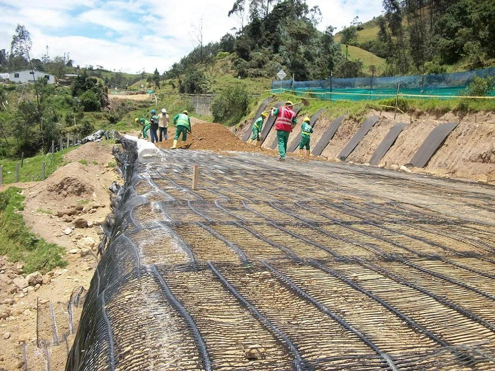 Instalación de Muro en Suelo Reforzado